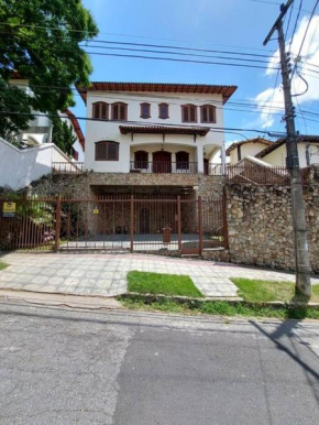 Casa Espaçosa Bairro São Bento Para Grandes Famílias